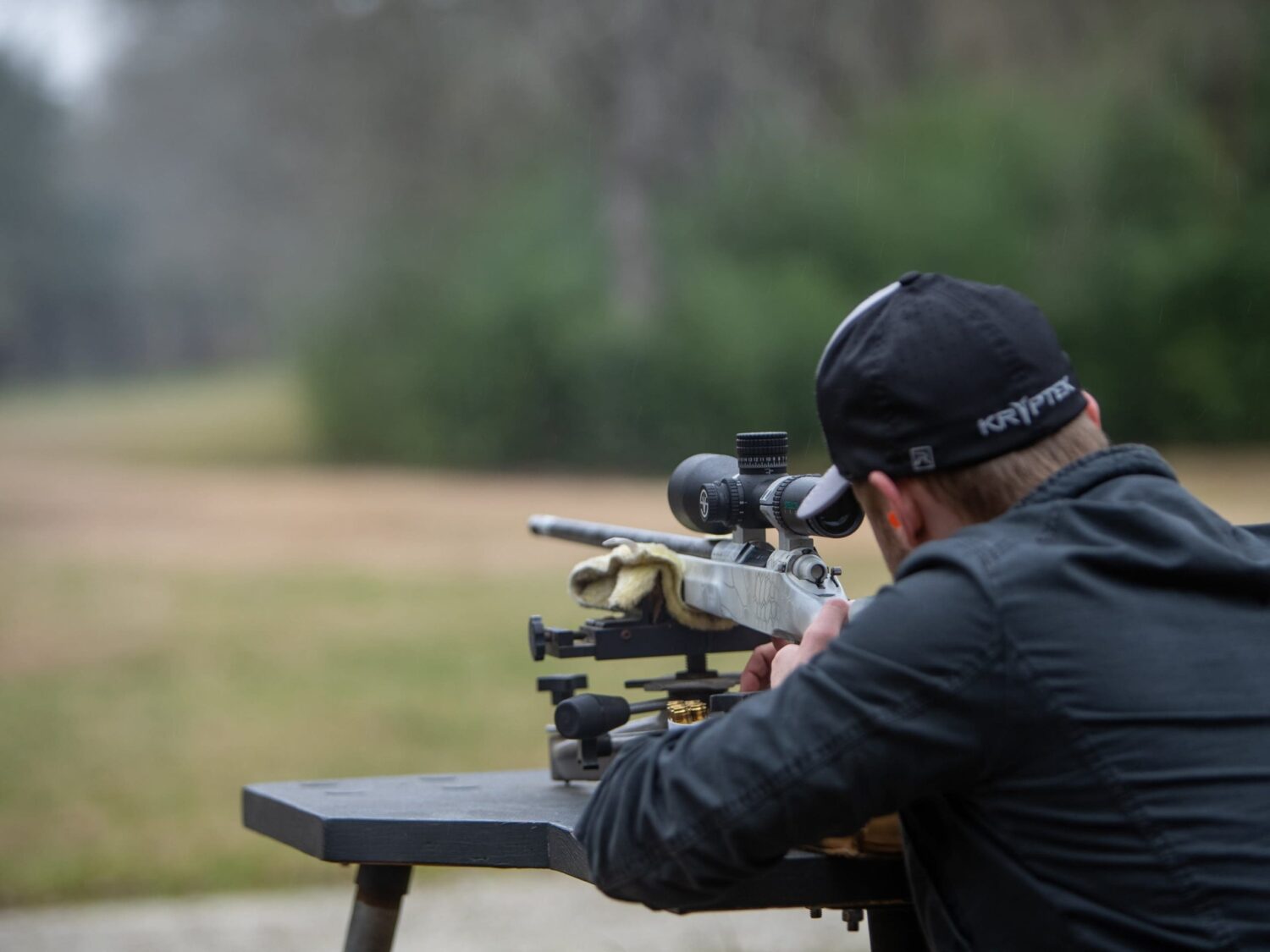 Long-Range Target Shooting vs. Long-Range Hunting